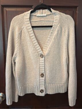 Abercrombie & Fitch Cream Button-Front V-Neck Cardigan